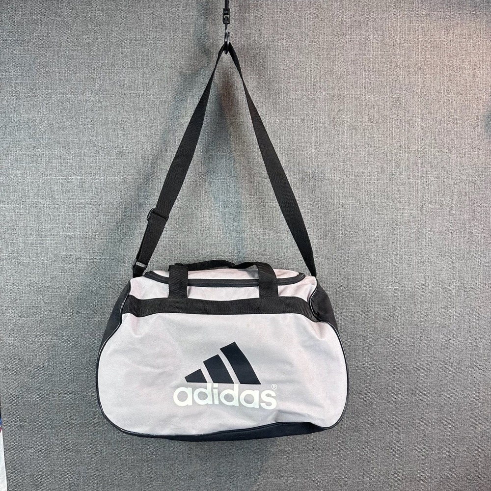 Adidas Duffel Bag Gym Travel Sports Bag Lightweight Black Gray‎ Logo